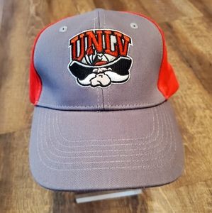NWOT UNLV Findlay Toyota Las Vegas Hat
